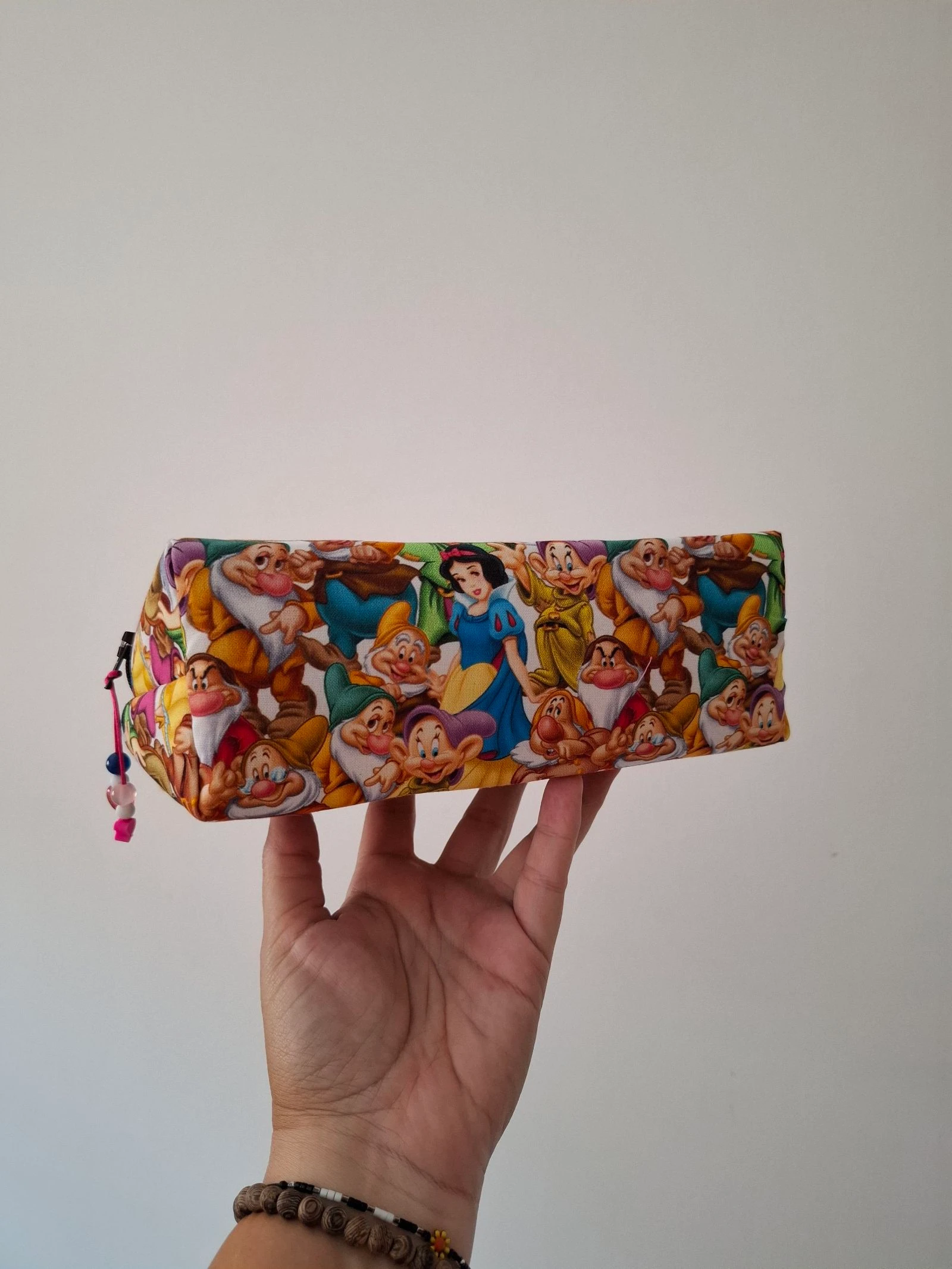 Toiletries pouch – photo 4